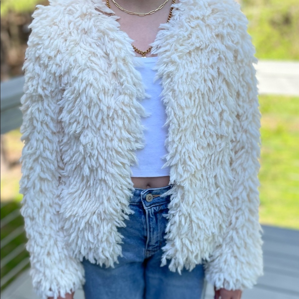 Art Class fluffy coat/cardigan
